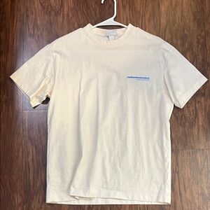 H&M Off-White Tee with Blue Graphic